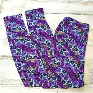 Candy Skull Halloween Women's Leggings Purple Skulls OSFM